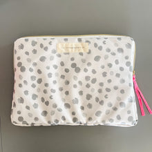 Load image into Gallery viewer, Capa para PC portátil DOTS