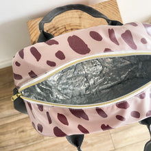 Load image into Gallery viewer, Lancheira M BURGUNDY