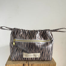 Load image into Gallery viewer, Mala interior ZEBRA TAUPE