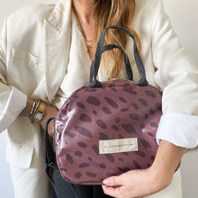 Load image into Gallery viewer, Lancheira M GINJA