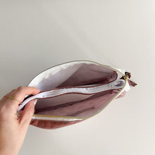 Load image into Gallery viewer, Estojo triplo MOCHA MOUSSE