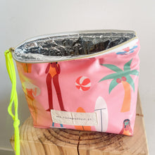 Load image into Gallery viewer, bolsa térmica DAY AT THE BEACH