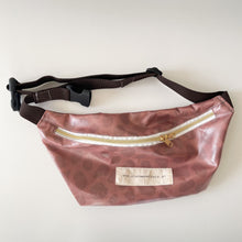 Load image into Gallery viewer, Bolsa cintura MOCHA MOUSSE