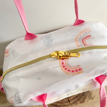 Load image into Gallery viewer, Lancheira M RAINBOW