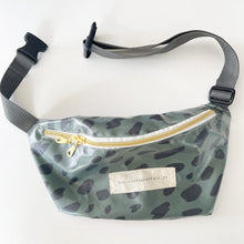 Load image into Gallery viewer, Bolsa de cintura HORTELÃ