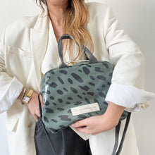 Load image into Gallery viewer, Lancheira M HORTELÃ