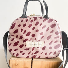 Load image into Gallery viewer, Lancheira M BURGUNDY