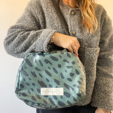 Load image into Gallery viewer, Lancheira M HORTELÃ