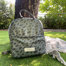 Load image into Gallery viewer, Mochila térmica HORTELÃ