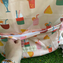 Load image into Gallery viewer, Mochila térmica SUMMER COCKTAIL
