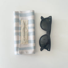 Load image into Gallery viewer, Bolsa para óculos RISCAS MENTA