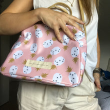 Load image into Gallery viewer, Lancheira M ANANASES