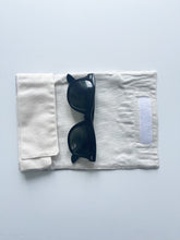 Load image into Gallery viewer, Bolsa para óculos GIRAFA TAUPE