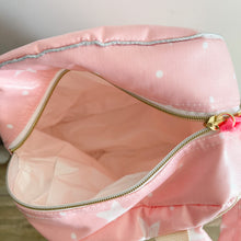 Load image into Gallery viewer, Mochila pequena fecho dourado BIG STAR