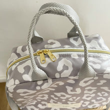 Load image into Gallery viewer, Lancheira M MANCHA CINZA CLARO