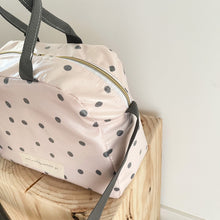 Load image into Gallery viewer, Lancheira M BOLINHAS BEGE