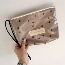 Load image into Gallery viewer, bolsa plastificada XL MATCHA