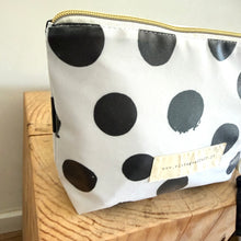 Load image into Gallery viewer, Bolsa térmica POLKA DOTS