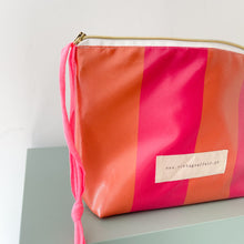 Load image into Gallery viewer, Bolsa térmica SUMMER ROSA