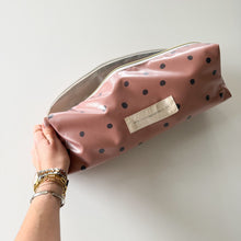 Load image into Gallery viewer, Bolsa para acessórios cabelo CAPUCCINO