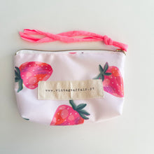 Load image into Gallery viewer, Bolsa pequena MORANGOSKA