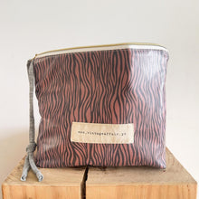 Load image into Gallery viewer, bolsa térmica CHERRY