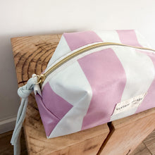 Load image into Gallery viewer, Necessaire grande SUMMER MENTA