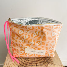 Load image into Gallery viewer, Bolsa térmica LEO AMARELO