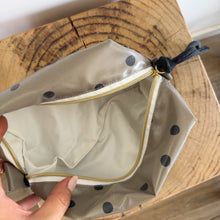 Load image into Gallery viewer, necessaire grande MATCHA