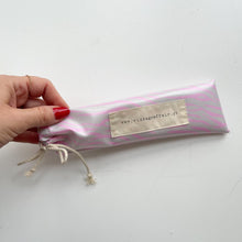 Load image into Gallery viewer, Bolsa para talhares ZEBRA ROSA NEON