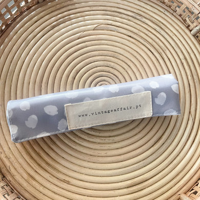 Individual de mesa com bolso DOTS CINZA
