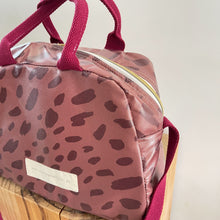 Load image into Gallery viewer, Lancheira M GINJA