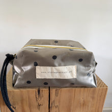 Load image into Gallery viewer, necessaire grande MATCHA