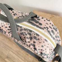 Load image into Gallery viewer, Lancheira M SHADOW