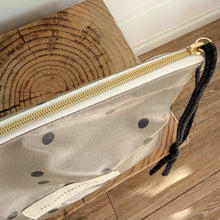 Load image into Gallery viewer, bolsa plastificada XL MATCHA