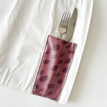 Load image into Gallery viewer, Individual de mesa com bolso GINJA