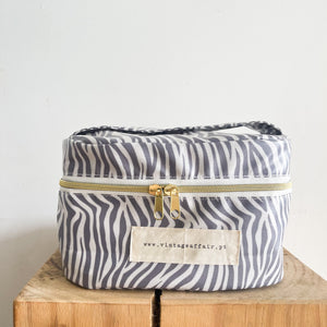 Necessaire térmico ZEBRA CINZA