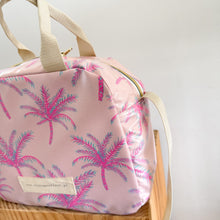 Load image into Gallery viewer, Lancheira M PINK PALMS