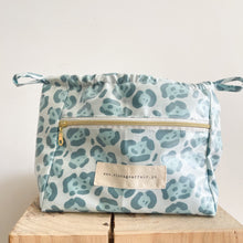 Load image into Gallery viewer, Mala interior LEO AZUL