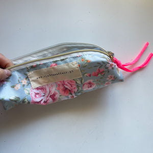 Estojo FLORAL