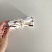 Load image into Gallery viewer, Individual de mesa  LATTE