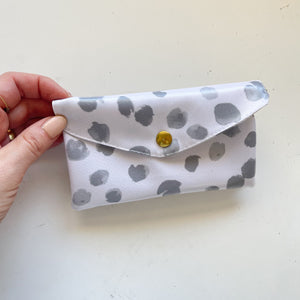Carteira de mola DOTS
