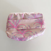 Load image into Gallery viewer, Necessaire térmico PINK PALMS