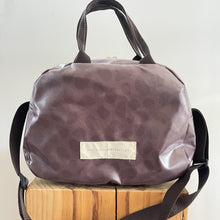 Load image into Gallery viewer, Lancheira M DARK CHOCOLAT