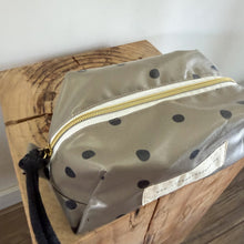 Load image into Gallery viewer, necessaire grande MATCHA