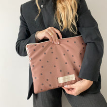 Load image into Gallery viewer, Capa para PC portátil CAPUCCINO