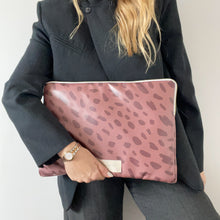 Load image into Gallery viewer, Capa para PC portátil GINJA