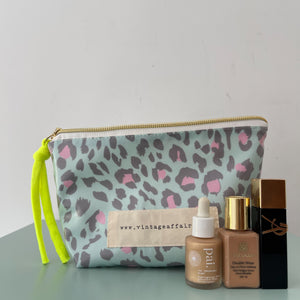 Bolsa plastificada ANIMAL PRINT VERDE