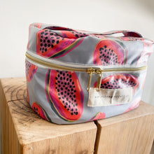 Load image into Gallery viewer, Necessaire térmico PAPAYA