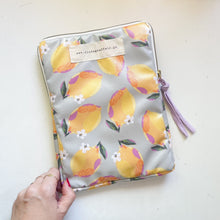 Load image into Gallery viewer, Capa para tablet  LIMONADA 🍋